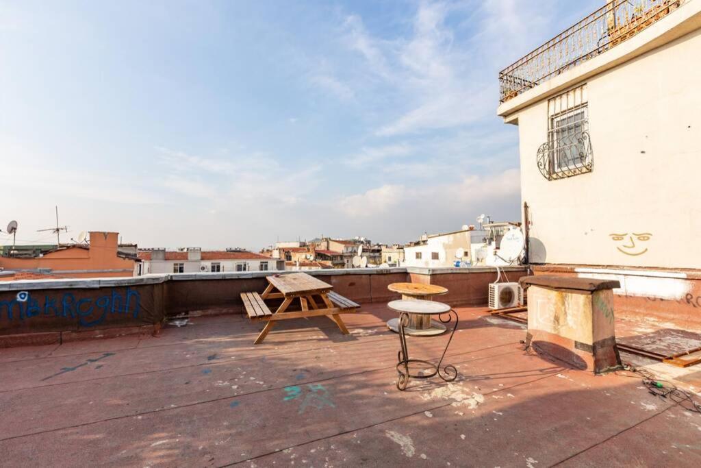 Ferienwohnung Sincere Istanbul Experience In Galata Area. Exterior foto